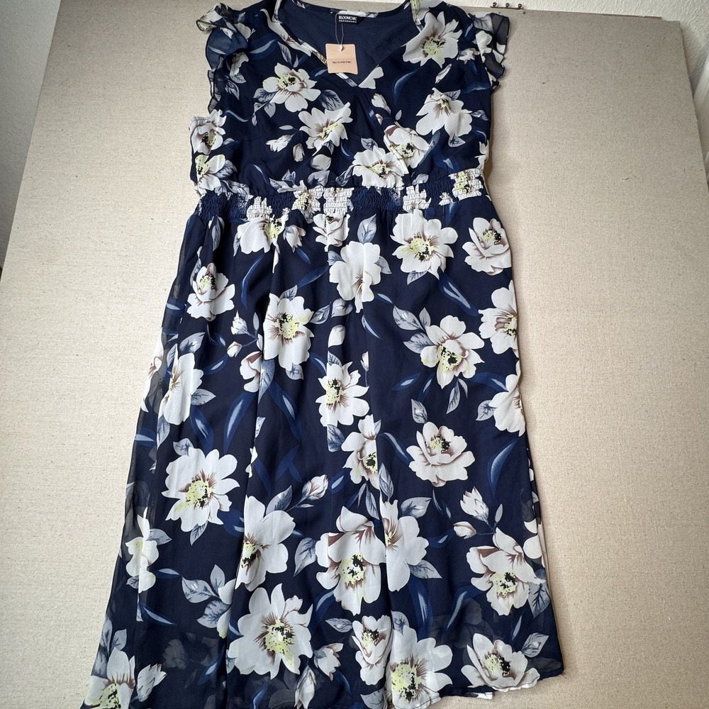 BloomChic Navy and White Floral Midi Dress